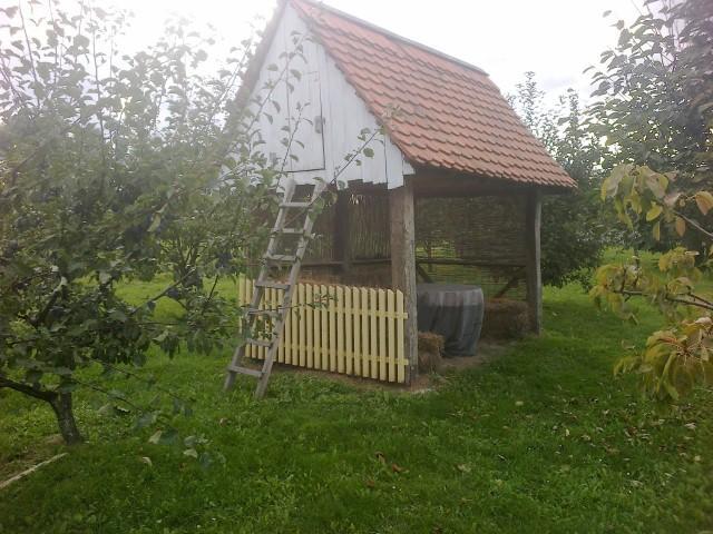 Seoski Turiziam Larva Trenkovo Bagian luar foto