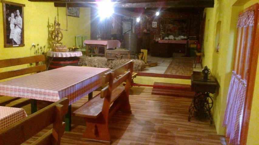 Seoski Turiziam Larva Trenkovo Bagian luar foto